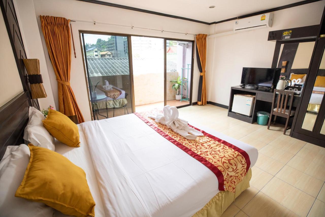 Lily Holiday 百合假日 Patong Ngoại thất bức ảnh